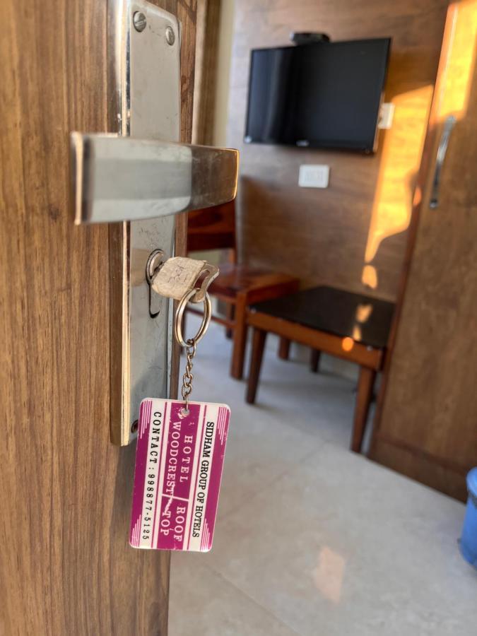 Hotel Woodcrest Zirakpur Chandigarh- Best Family Hotel - Luxurious Rooms - Unit Of Sidham Group Esterno foto